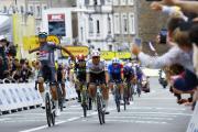 Van der Poel “mata” en la raya para asumir el liderato – Correo del Caroní