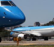 Paro de controladores aéreos en vacaciones de invierno: en qué días y horarios se verán afectados los vuelos en Argentina