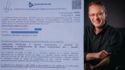 Dunn presenta documento de Contraloría que certifica que no tiene deudas con el Estado