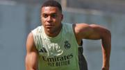 Mbappé dio marcha atrás en su denuncia contra el PSG a horas de enfrentarlo