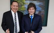 Insólito: el pastor al que visitó Milei y un milagro con 100 mil dolares