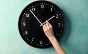 ¿Cómo se determina la hora oficial de la Argentina?