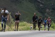 Los migrantes dan la vuelta: Miles retornan desilusionados del “sueño americano”