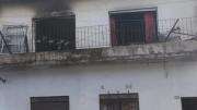 Tres heridos por feroz incendio en vivienda de Bernal Oeste