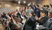 Evangélicos oran en la Asamblea Legislativa para sacar a los ‘demonios’