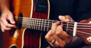 La Tincho Peña: música, danza y comida típica en los miércoles de La Plata