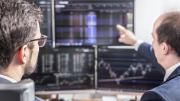 Las bolsas globales operan mixtas tras los nuevos aranceles de EEUU