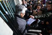 A pesar de inhabilitación, Evo Morales exige su inscripción como candidato presidencial ante el TSE
