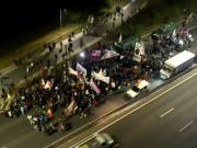 Tensión en Panamericana: corte y protesta de ex trabajadores de la fábrica de golosinas Georgalos