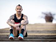 La increíble historia del hombre que comenzó a correr en el patio de la cárcel y se convirtió en maratonista