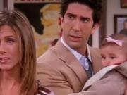 Friends: así están hoy las mellizas que interpretaron al bebé de Ross y Rachel, hace 23 años