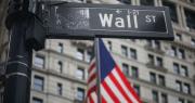 Ni esta amenaza frena a Wall Street: apuesta récord por las acciones de EE.UU.