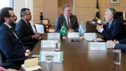 Alfredo Cornejo reiteró su entusiasmo para exportar postasio mendocino a Brasil: “Necesitan toneladas”