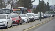 Zona sur: demoras de hasta 20 minutos entre la rotonda de Limache y la Escuela Agrícola por avenida Banchik