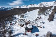 Cerro Chapelco a toda marcha: construyeron en 15 días un parador que recibirá a 800 personas