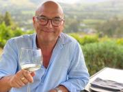 Despidieron a un conductor de MasterChef que recibió más de 50 acusaciones por mala conducta sexual