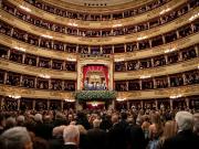 No más shorts, ni musculosas: vuelve el dress code a La Scala de Milán