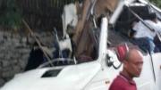 Reportan choque de unidad de transporte público contra un árbol en Montalbán: solicitan paramédicos