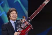 La motosierra activa: Javier Milei ajustó 30% el gasto en 2025 y profundiza el recorte en subsidios y salarios públicos