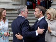 Abrazos, almuerzo y varios temas espinosos en la visita de Estado de Emmanuel Macron a Keir Starmer
