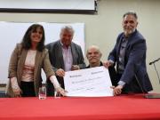 “Fracasamos. Yo también me hago cargo”: El escritor Martín Caparrós recibió el Honoris Causa