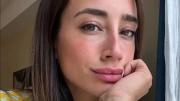 Quién es Belén Arrieta, la azafata acusada de entrar al país con 10 valijas sin declarar