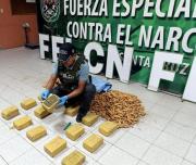 Descubren marihuana camuflada en encomienda de oca en la Terminal Bimodal de Santa Cruz