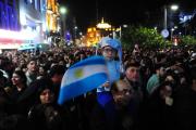 Lo que tenés que saber: la niebla frustró la llegada de Milei pero el fervor patrio iluminó la fiesta de la independencia