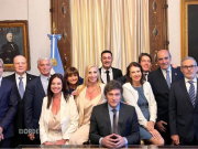 Milei celebró las desregulaciones junto a Sturzenegger