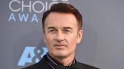 Millones, fama y una carrera de oro: este es el legado que deja Julian McMahon tras su fallecimiento