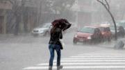 Hay alerta amarilla por tormentas en seis provincias: ¿a qué hora se larga el agua?