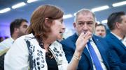 Senado convirtió en ley el aumento a los jubilados con la soldado Vigo sentada en la banca