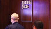 Goldman Sachs pide juramentos de lealtad a sus banqueros junior