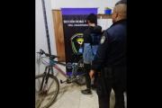 Recuperaron una bicicleta robada y detuvieron al presunto autor en el barrio Almirante Brown