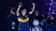 La Bombonera festejó a lleno la llegada de Paredes