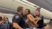 VIDEO VIRAL: Se desnudó en pleno vuelo y desató el caos entre los pasajeros