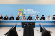 Tras conformar la alianza Fuerza Patria, el peronismo negocia por las listas