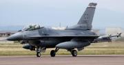 Tercera Guerra Mundial: una potencia avanza con aviones caza sobre un territorio clave y deja a Rusia en alerta roja
