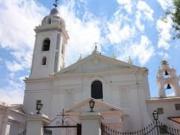 Tras la renuncia de la Iglesia al aporte estatal, creció fuerte la contribución de los fieles