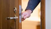 Cómo quitar el ruido de las puertas con jabón blanco: el eficaz truco