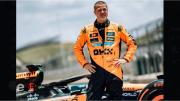 Brad Pitt manejó el McLaren de Lando Norris tras el estreno de “Fórmula 1: La Película”