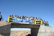 Entregan tres puentes en Colquencha para impulsar el desarrollo regional