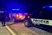Intentó robar una camioneta en la Feria del Dique y terminó detenido tras lanzarse al agua para escapar
