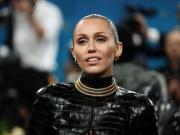 Miley Cyrus: la oscura historia de una estrella enterrada en el cemento