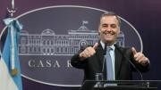 Manuel Adorni lanzó su propio 6-7-8: el Gobierno ahora tiene su show de noticias falsas
