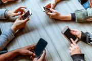 El 93% de los adolescentes bolivianos tiene acceso a internet en su celular