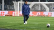 ¿Se lavó las manos? La sorpresiva frase de Carlos Tevez tras la derrota en su debut como DT de Talleres