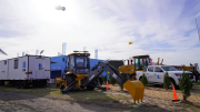 Toto Caputo aprovecha el cierre de Vialidad para vender inmuebles