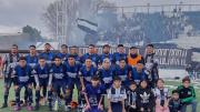 Ferro le quitó el invicto a Portugués y manda en la B