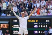 Jannik Sinner venció a Carlos Alcaraz y ganó su primer título en Wimbledon